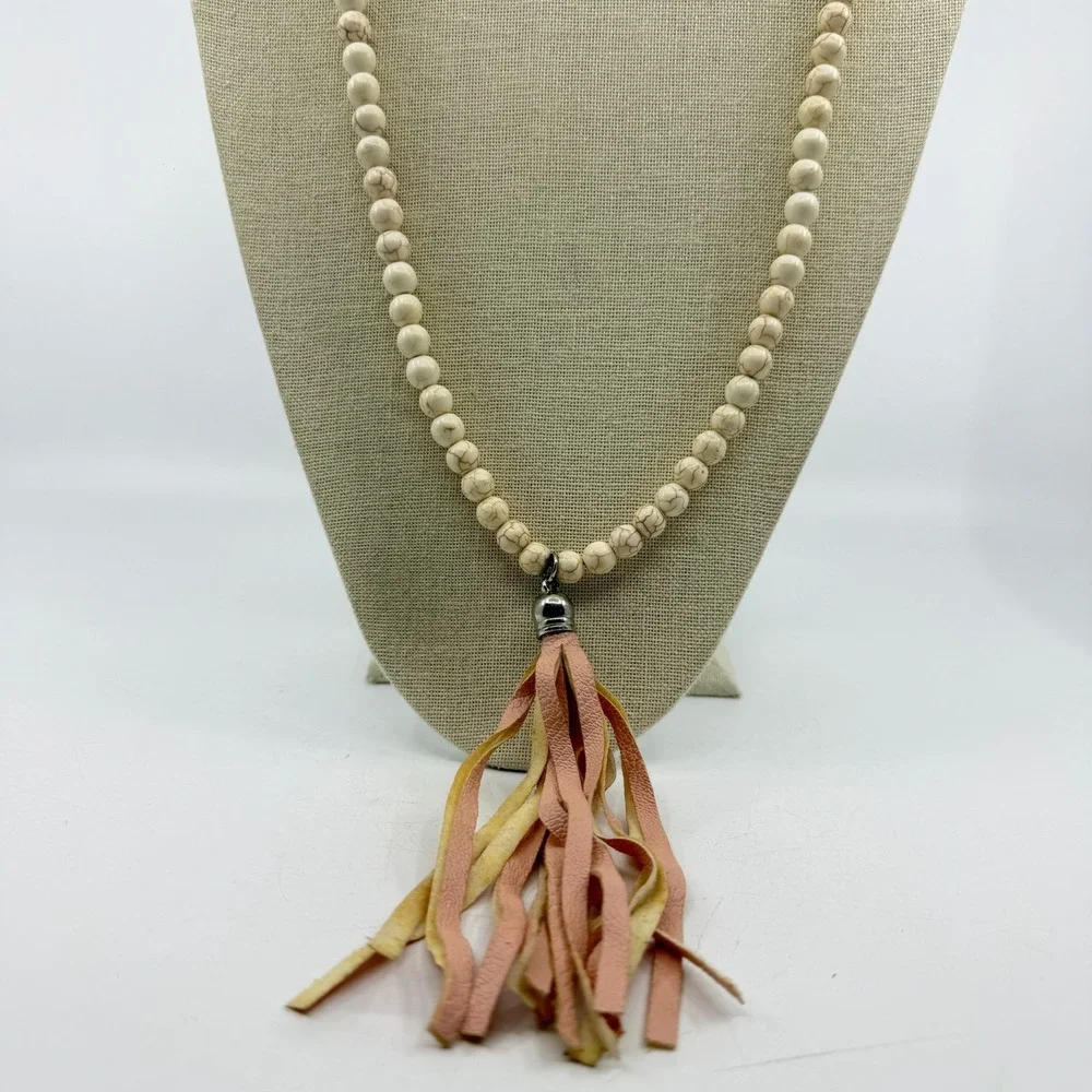 Boho White Howlite Bead Long Necklace Pink Faux Leather Tassel Statement